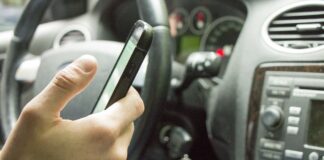 uso del móvil en el coche
