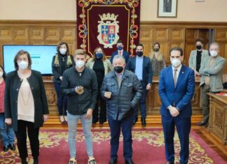 Óscar Husillos, Hijo Adoptivo de la ciudad de Palencia Oscar Husillos Hijo Adoptivo Palencia