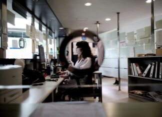 Los menores de 12 años son el grupo con más incidencia Covid CSIF denuncia que Sacyl tiene 370 rastreadores menos para enfrentarse al Covid tras el fin del estado de alarma.