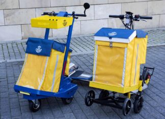 Correos ya ha formalizado 1.339 contratos de refuerzo en Castilla y León para las Elecciones Generales del 23 de julio correos carros