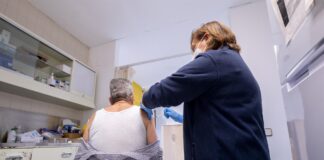 Imagen de archivo campaña vacunación contra la gripe