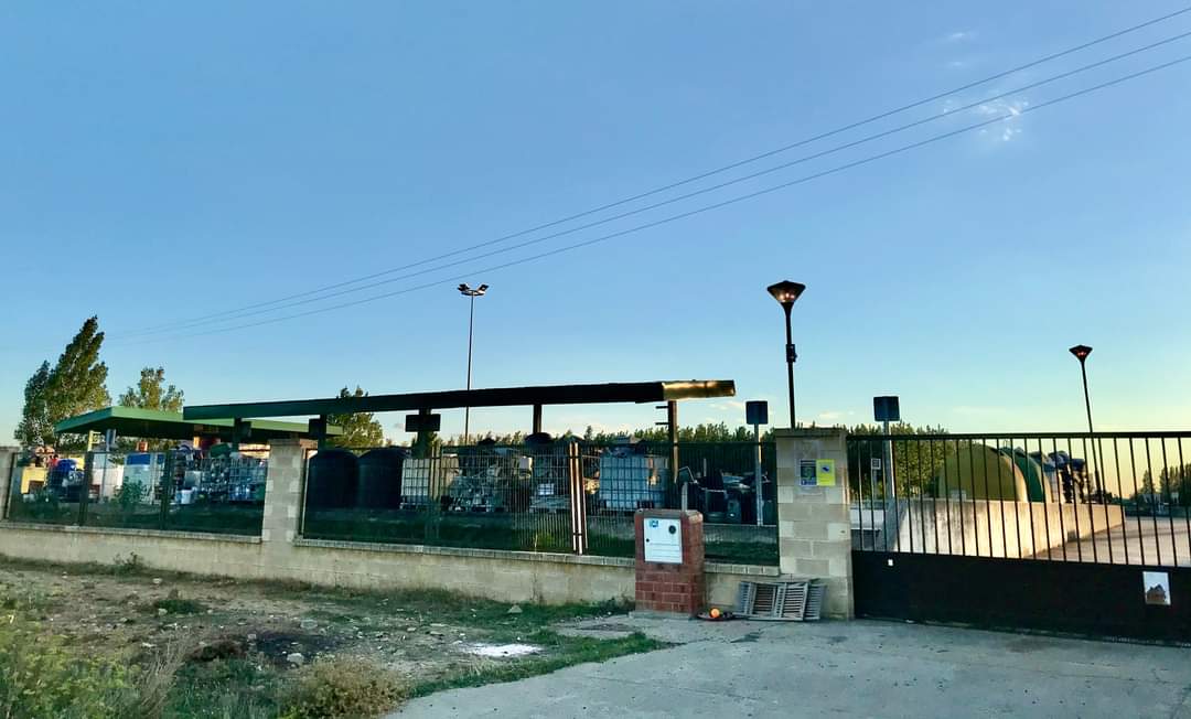 punto limpio saldaña