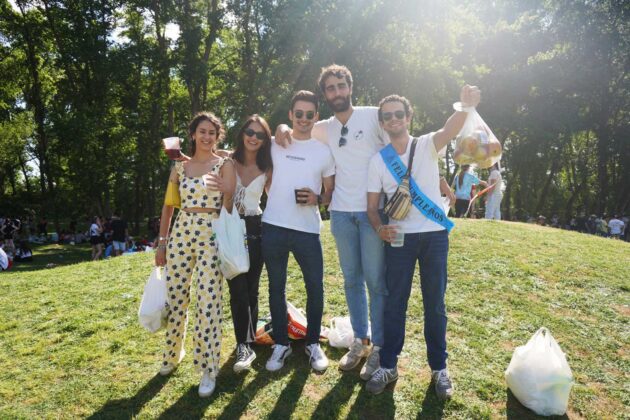 Fiesta ITA 2022 en Palencia - J&oacute;venes llegados desde Valladolid