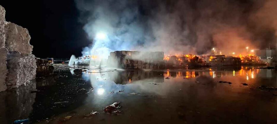 Incendio papelera Due&ntilde;as