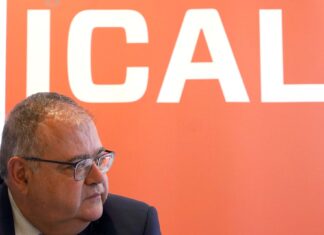 El consejero de Sanidad Alejandro Vázquez participa en un desayuno informativo de la Agencia de Noticias Ical