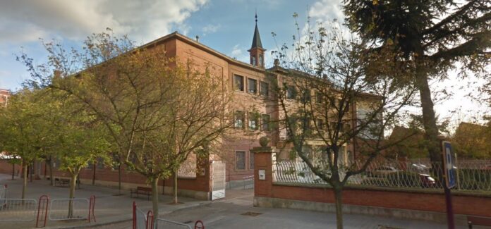 Josefinas Palencia dejan colegio Josefinas Palencia Dejan COlegio