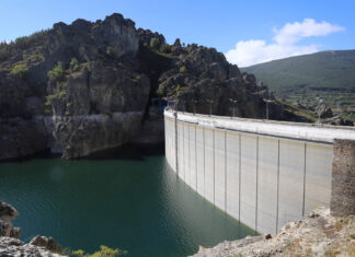 La producción de electricidad en las centrales hidráulicas de Castilla y León se desploma un 41% por la sequía y 2022 cierra como el segundo peor año en lo que va de siglo Camporredondo