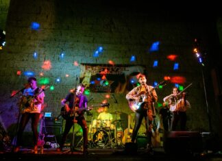 200 personas participan en el concierto y la feria de artesanía de ‘Las Piedras Cantan’ en Itero de la Vega las piedras cantan concierto