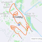 Con la bici y de paseo dibujo el Cristo del Otero, Sara López