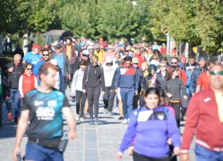 700 personas acompañan a la Fundación San Cebrián en su marcha hacia el Cerrato