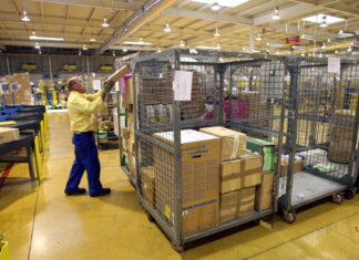 Correos ha admitido más de 2,6 millones de solicitudes de voto por correo para las Elecciones Generales del 23 de julio CCOO denuncia ante la Inspección “falta de medidas de seguridad” y condiciones precarias en el nuevo Centro de Clasificación de Correos en Palencia