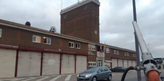 La Policía Local y los Bomberos de Palencia se pasan a lo solar