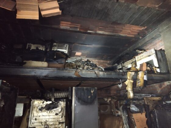 Sofocan-un-incendio-en-almac&eacute;n-de-electrodom&eacute;sticos-Salda&ntilde;a