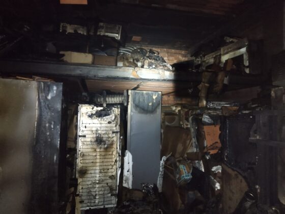 Sofocan-un-incendio-en-almac&eacute;n-de-electrodom&eacute;sticos-Salda&ntilde;a