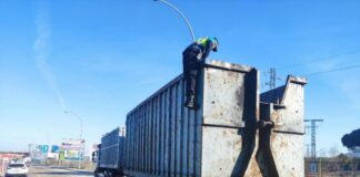 Detectan-un-camión-con-perecederos-camión-insalubre-camino-supermercado-Palencia-a