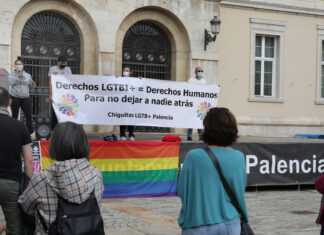 El colectivo Chiguitxs denuncia la falta de una ley autonómica que proteja a las personas trans en la región