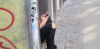 Investigan-las-amenazas-por-whatsapp-a-un-alumno-del-Victorio-Macho-Palencia