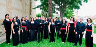 El coro Alterum Cor inaugura el Pórtico de Semana Santa de Palencia 2023