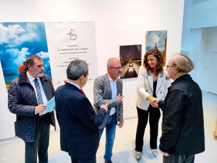 exposicion-paris-camino-santiago exposicion-paris-camino-santiago