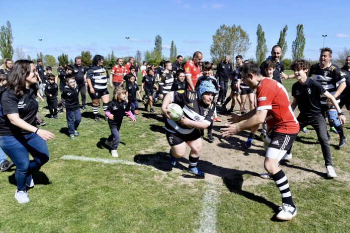 La Fundación Renault Group España y la Fundación El Salvador de Rugby tienen un acuerdo para potenciar la inclusión a través del empleo basado en la alfabetización digital y mediante el fomento del deporte.