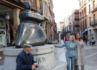 Calviño entiende que “escuezan” los datos económicos sobre Castilla y León, pero deja claro que son “datos oficiales” del INE