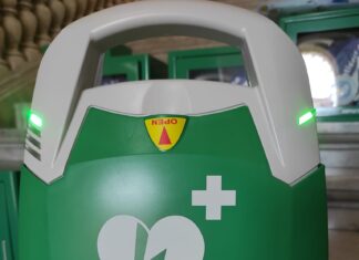 El PP insta a la Junta a dotar de desfibriladores a todos los consultorios locales con más de 250 tarjetas sanitarias