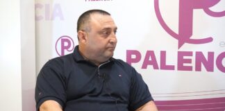 Vox Dueñas Roberto Frias