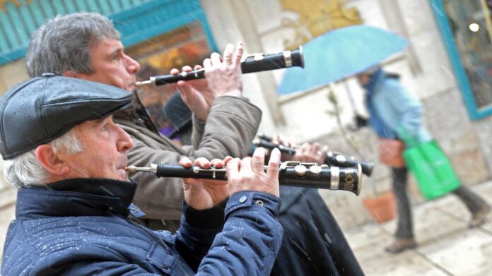 imagen-archivo-dulzaineros-ricardo-ordonez Imagen de archivo de un encuentro de dulzaineros. Ricardo Ordóñez / ICAL