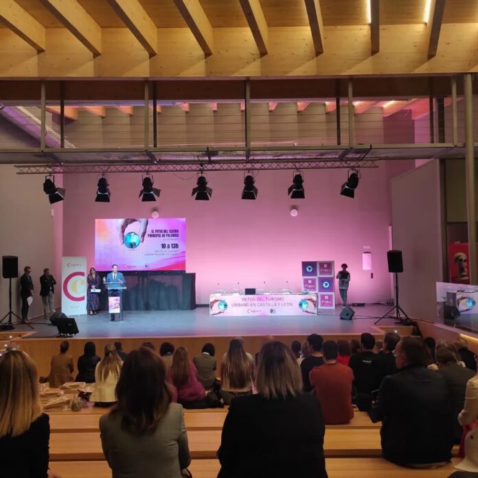 Patio del Teatro Principal Patio del Teatro Principal