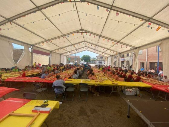 El bocadillo de panceta m&aacute;s grande del mundo Grijota.jpg
