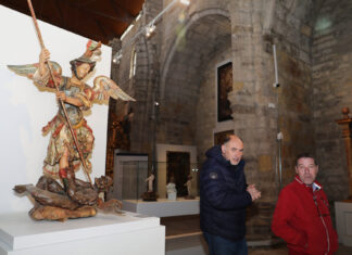 Seis centros, un solo museo: Carrión de los Condes El consejero de Cultura inaugura el nuevo museo-iglesia de Santiago en Carrión de los Condes (Palencia)