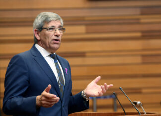 Guardo por Aguilar, el relevo en las Cortes Regionales