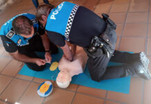 Personal municipal de Aguilar de Campoo se forma en el manejo de desfibriladores Policías desfibriladores Aguilar