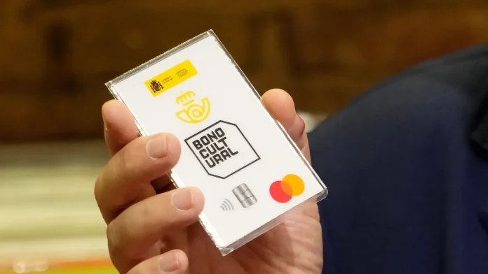 como-gasta-bono-cultural-joven_98 (1) como-gasta-bono-cultural-joven_98 (1)