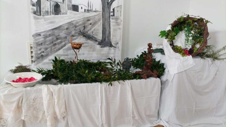 Husillos inaugura el facs&iacute;mil del sarc&oacute;fago de la orest&iacute;ada