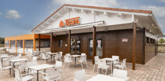 Nueva carpa en la terraza de Trapa Palencia