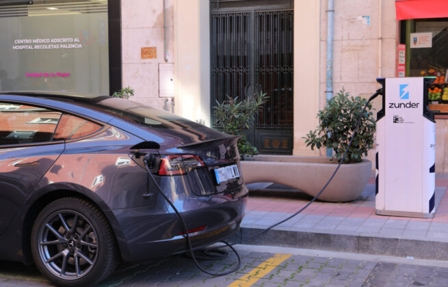 Punto de carga el&eacute;ctrica Zunder en Palencia