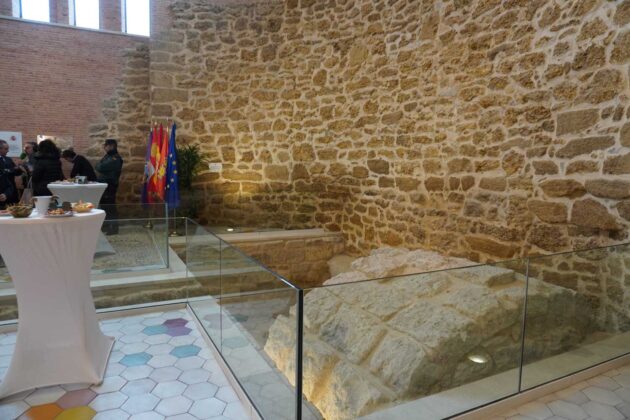 Inauguraci&oacute;n del Centro de Artes Esc&eacute;nicas Jorge Manrique de Paredes de Nava - Aida Acitores