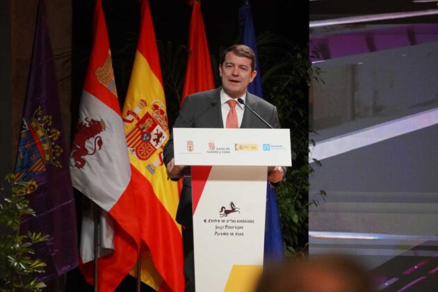 Inauguraci&oacute;n del Centro de Artes Esc&eacute;nicas Jorge Manrique de Paredes de Nava - Aida Acitores