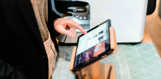 Imagen de la conectividad en el medio rural mediante una tablet