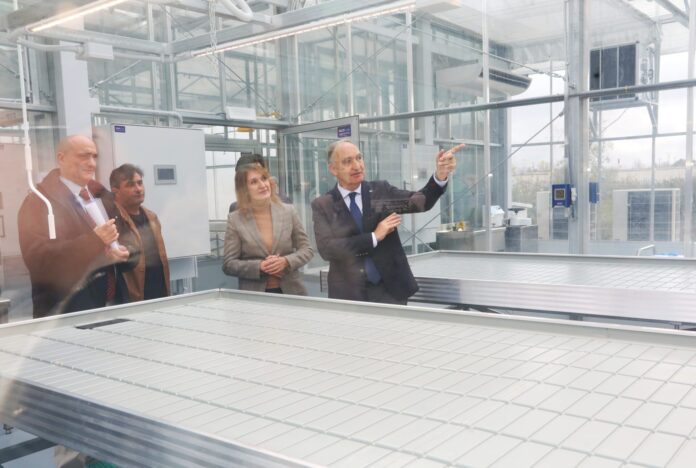 Inauguración del primer invernadero de seguridad biológica de Castilla y León