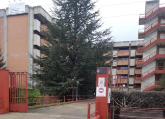 Denuncian que un solo técnico de enfermería se queda al cuidado durante toda la noche de un centenar de mayores en la Residencia Puente de Hierro de Palencia