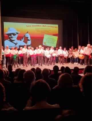 CARLOS P&Eacute;REZ HOMENAJE