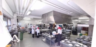 Cocinas del IES Virgen de la Calle / S.L.