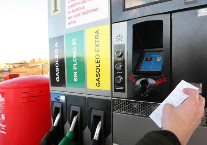 gasolinera carburantes gasolina Gasolinera