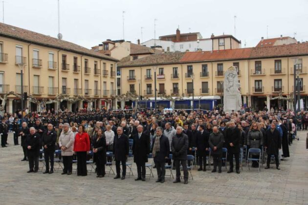 200 Aniversario Polic&iacute;a Nacional en Palencia