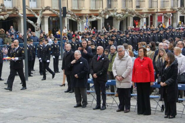 200 Aniversario Polic&iacute;a Nacional en Palencia