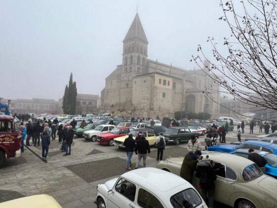 Fiesta de San Sebasti&aacute;n en Paredes de Nava - Encuentro de Coches Cl&aacute;sicos y Festejos Taurinos