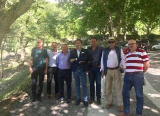 Reunión histórica para impulsar el desarrollo sostenible en el parque nacional de Picos de Europa Juan Carlos Suárez-Quiñones, ha mantenido una reunión con los alcaldes de los municipios de Posada de Valdeón y Oseja de Sajambre