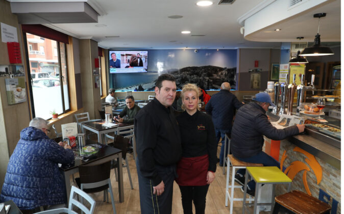 Susana Serrano y Jos&eacute; Mart&iacute;n del bar Bariloche de Palencia